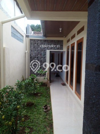 Siap Huni Rumah Mewah 4 Kamar di Regol Dekat ke Mana Pun Siap Huni Rumah Mewah 4 Kamar di Regol Dekat ke Mana Pun