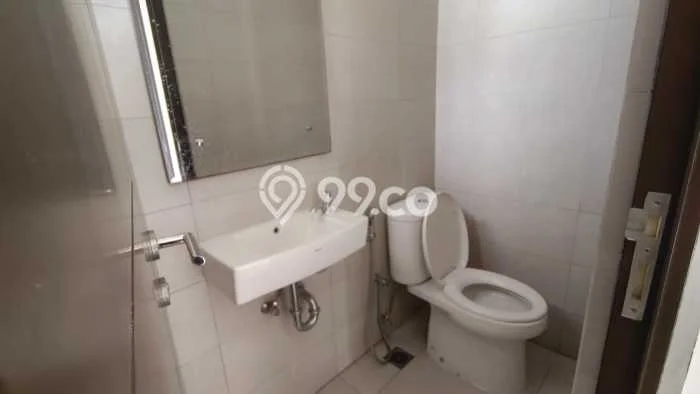 Rumah di Summarecon Bekasi, 2 KM, Lingkungan Potensial Rumah di Summarecon Bekasi, 2 KM, Lingkungan Potensial