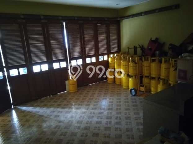 Siap Huni Hunian Elit 5 Kamar di Limo Dekat ke Mana Saja Siap Huni Hunian Elit 5 Kamar di Limo Dekat ke Mana Saja