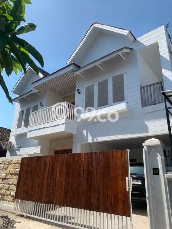 Dijual Rumah Mewah Megah Dengan View Cantik di Jimbaran, Badung Dijual Rumah Mewah Megah Dengan View Cantik di Jimbaran, Badung