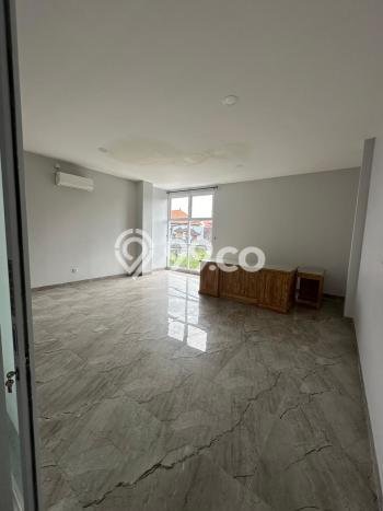 For Rent Ruko Premium Kawasan Denpasar Timur, Luas 200m², Jalan Utama For Rent Ruko Premium Kawasan Denpasar Timur, Luas 200m², Jalan Utama
