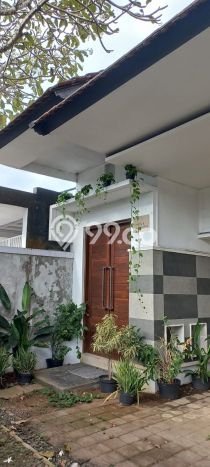 Rumah Luxury Modern Siap Huni di Mumbul Badung Rumah Luxury Modern Siap Huni di Mumbul Badung