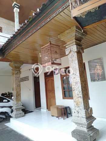 Rumah Kontrakan Badung LT 200m2 LB 200m2 Area Kerobokan Kelod Rumah Kontrakan Badung LT 200m2 LB 200m2 Area Kerobokan Kelod