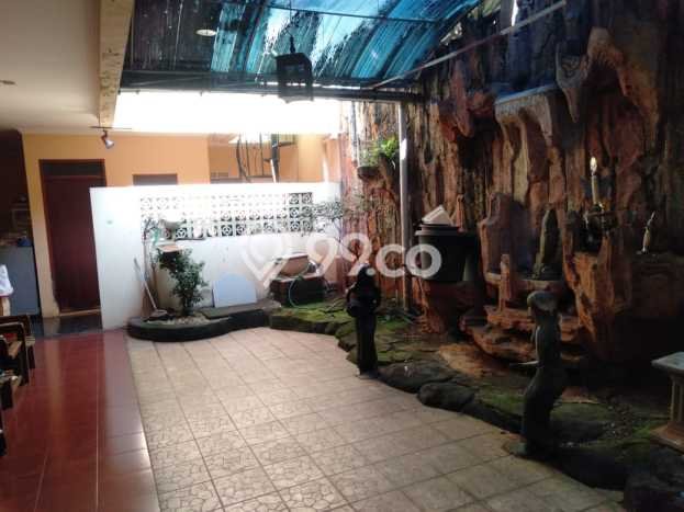 Siap Huni Hunian Elit 5 Kamar di Limo Dekat ke Mana Saja Siap Huni Hunian Elit 5 Kamar di Limo Dekat ke Mana Saja