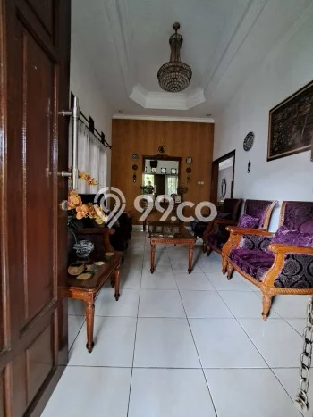 Dijual Hunian Mewah dengan Fasilitas Sekitar Komplit di Tebet, Jakarta Selatan Dijual Hunian Mewah dengan Fasilitas Sekitar Komplit di Tebet, Jakarta Selatan