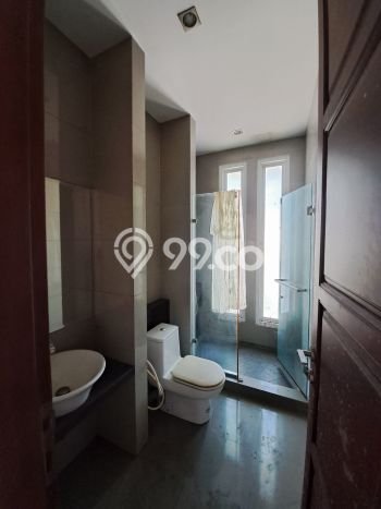 Jual Rumah Mewah Elegan Dengan View Eksklusif di Rempoa, Tangerang Jual Rumah Mewah Elegan Dengan View Eksklusif di Rempoa, Tangerang
