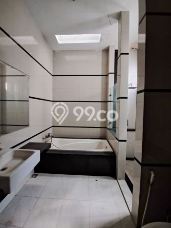 Jual Rumah Mewah Elegan Dengan View Eksklusif di Rempoa, Tangerang Jual Rumah Mewah Elegan Dengan View Eksklusif di Rempoa, Tangerang