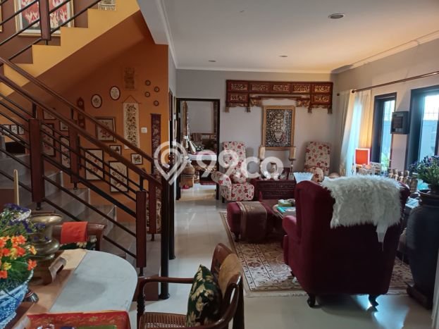 Rumah Luxury Modern Tanpa Renovasi di Geger Kalong Bandung Rumah Luxury Modern Tanpa Renovasi di Geger Kalong Bandung