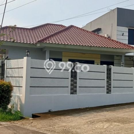 Dijual Rumah 4 Kamar Lokasi Strategis Bagus dan Strategis di Cibinong Dijual Rumah 4 Kamar Lokasi Strategis Bagus dan Strategis di Cibinong