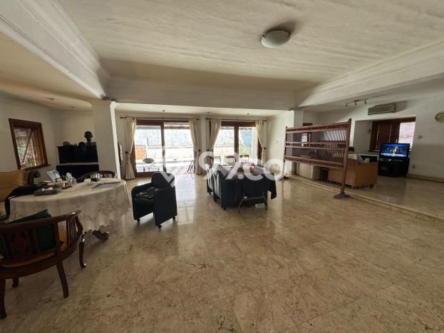Hunian Mewah LB 600m2 Siap Pakai Desain Elegan di Fatmawati, Jakarta Selatan Hunian Mewah LB 600m2 Siap Pakai Desain Elegan di Fatmawati, Jakarta Selatan