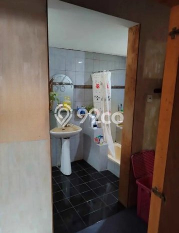 Dijual Cepat Rumah Bagus Siap Huni LB 150m2 di Ciputat, Tangerang Selatan Dijual Cepat Rumah Bagus Siap Huni LB 150m2 di Ciputat, Tangerang Selatan