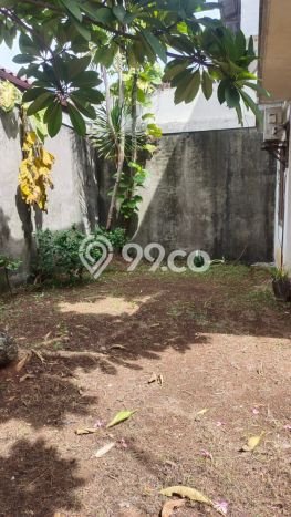 Rumah Minimalis 4 KT di Cirendeu Jakarta Selatan Semi Furnished Rumah Minimalis 4 KT di Cirendeu Jakarta Selatan Semi Furnished