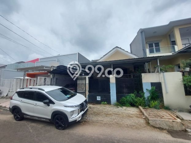 Rumah Luas Asri 4 KT Siap Huni di BSD Tangerang Rumah Luas Asri 4 KT Siap Huni di BSD Tangerang