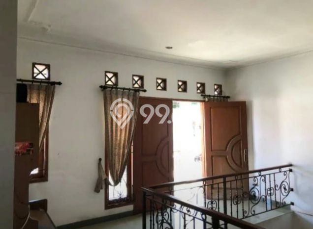 Rumah Elit Modern Tanpa Renovasi di Cirendeu Jakarta Selatan Rumah Elit Modern Tanpa Renovasi di Cirendeu Jakarta Selatan
