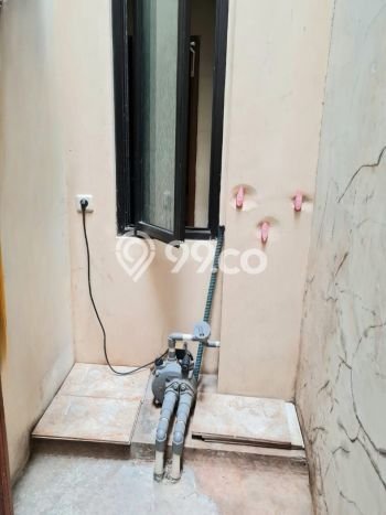 Dijual Rumah Strategis Bagus Punya 4 KT di Ciputat Tangerang Selatan SHM Dijual Rumah Strategis Bagus Punya 4 KT di Ciputat Tangerang Selatan SHM