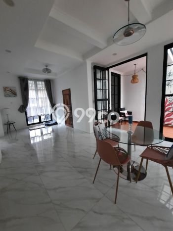 Ready to Use! Luxury House LT 114m2 Desain Modern di Bintaro Ready to Use! Luxury House LT 114m2 Desain Modern di Bintaro
