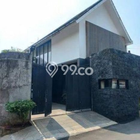 Rumah Elit Modern Tanpa Renovasi di Jurangmangu Tangerang Rumah Elit Modern Tanpa Renovasi di Jurangmangu Tangerang