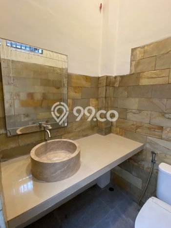 For Sale Rumah 4 Kamar Lokasi Strategis Bagus dan Strategis di Ciledug For Sale Rumah 4 Kamar Lokasi Strategis Bagus dan Strategis di Ciledug