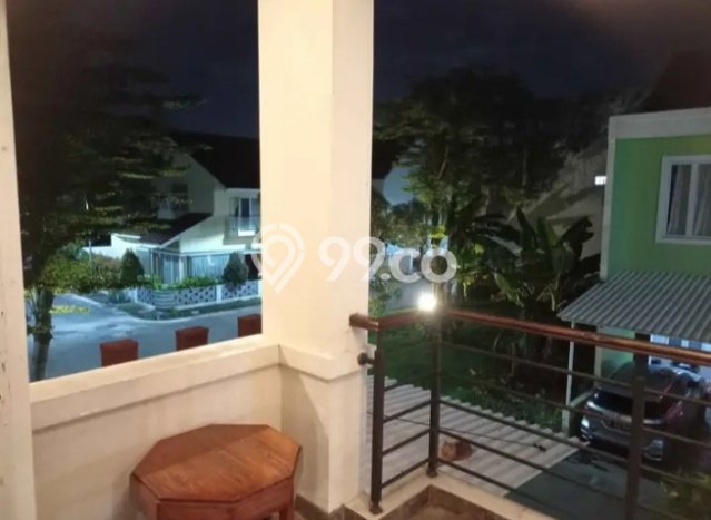 Rumah Luas Asri 4 KT Siap Huni di Cirendeu Jakarta Selatan Rumah Luas Asri 4 KT Siap Huni di Cirendeu Jakarta Selatan