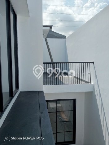 Hunian Eksklusif Siap Huni LT 180m2 di Pondok Aren, Tangerang Selatan Hunian Eksklusif Siap Huni LT 180m2 di Pondok Aren, Tangerang Selatan