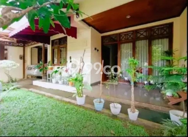 Hunian Elit LB 300m2 Siap Huni Desain Elegan di Rempoa, Tangerang Selatan Hunian Elit LB 300m2 Siap Huni Desain Elegan di Rempoa, Tangerang Selatan