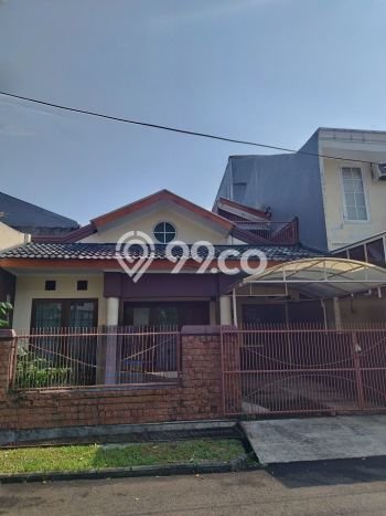 Disewakan! Rumah 3 Kamar Tidur &
2 Kamar Mandi di Bintaro, Tangerang Selatan Disewakan! Rumah 3 Kamar Tidur &
2 Kamar Mandi di Bintaro, Tangerang Selatan