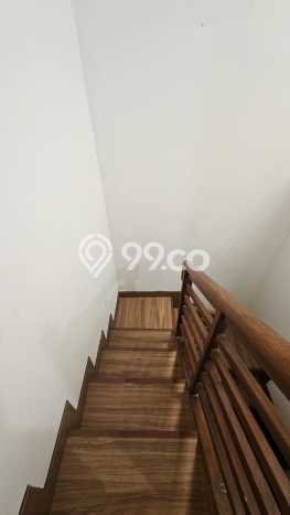 Dijual Rumah Eksklusif 3 KT di Cirendeu, Jakarta Selatan Dijual Rumah Eksklusif 3 KT di Cirendeu, Jakarta Selatan
