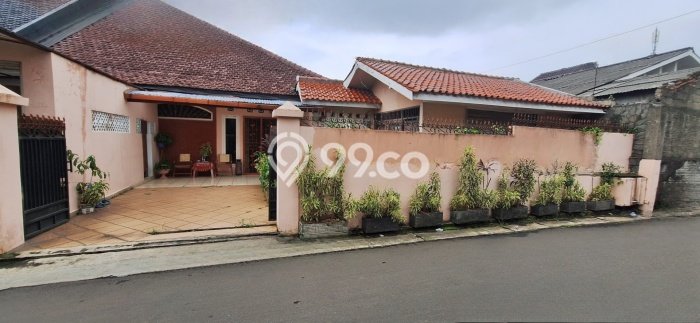 Rumah Luxury Modern Tanpa Renovasi di Rempoa Tangerang Selatan Rumah Luxury Modern Tanpa Renovasi di Rempoa Tangerang Selatan