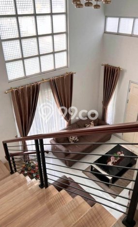 Jual Rumah Mewah Megah Dengan View Eksklusif di BSD The Icon, Tangerang Jual Rumah Mewah Megah Dengan View Eksklusif di BSD The Icon, Tangerang