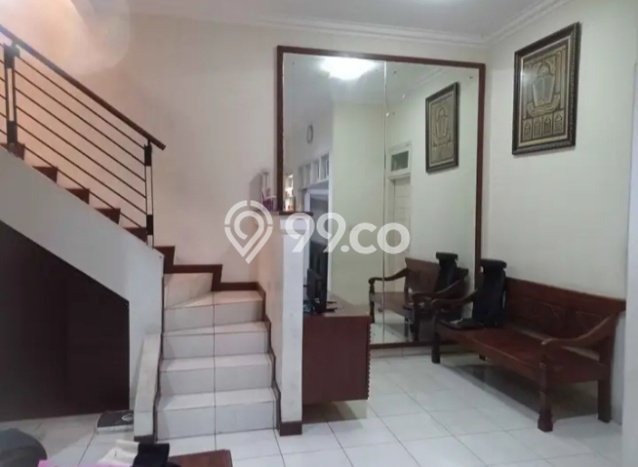 Rumah Luas Asri 4 KT Siap Huni di Cirendeu Jakarta Selatan Rumah Luas Asri 4 KT Siap Huni di Cirendeu Jakarta Selatan