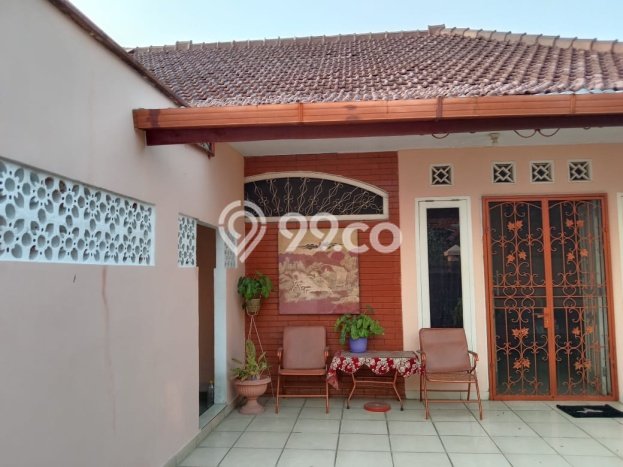 Rumah Luxury Modern Tanpa Renovasi di Rempoa Tangerang Selatan Rumah Luxury Modern Tanpa Renovasi di Rempoa Tangerang Selatan