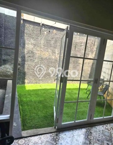 Jual Rumah Luas Elegan Dengan View Cantik di Cirendeu, Jakarta Selatan Jual Rumah Luas Elegan Dengan View Cantik di Cirendeu, Jakarta Selatan