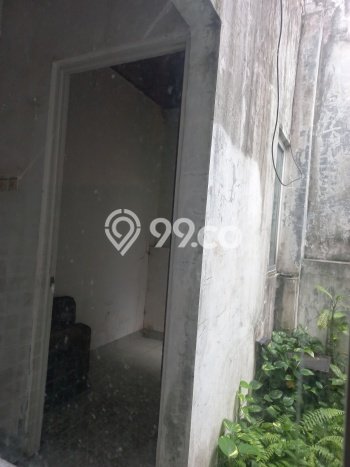 For Sale Hunian Rumah Terawat 4 Kamar di Pondok Ranji, Tangerang Selatan For Sale Hunian Rumah Terawat 4 Kamar di Pondok Ranji, Tangerang Selatan
