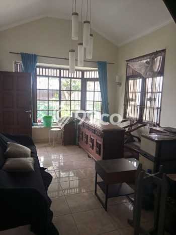 Rumah Luxury Modern Tanpa Renovasi di Sektor 3 - Bintaro Tangerang Selatan Rumah Luxury Modern Tanpa Renovasi di Sektor 3 - Bintaro Tangerang Selatan