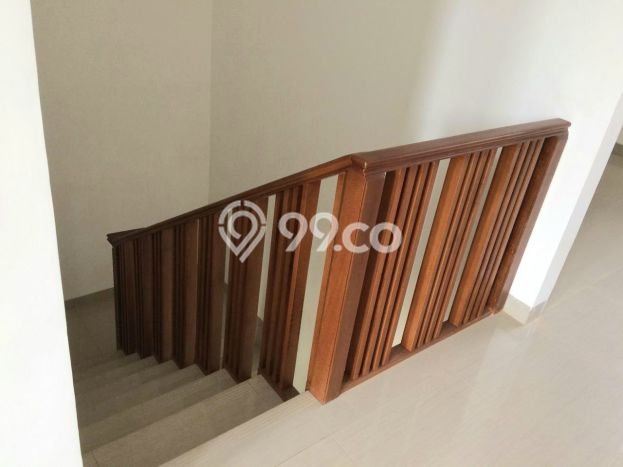 Jual Rumah Luas Elegan Dengan View Eksklusif di Sektor 3 - Bintaro, Tangerang Selatan Jual Rumah Luas Elegan Dengan View Eksklusif di Sektor 3 - Bintaro, Tangerang Selatan