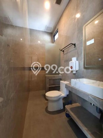 Hunian Mewah LB 1200m2 Siap Huni Desain Elegan di Bintaro, Jakarta Selatan Hunian Mewah LB 1200m2 Siap Huni Desain Elegan di Bintaro, Jakarta Selatan