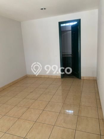 Disewakan! Rumah 4 Kamar Tidur &
4 Kamar Mandi di Pondok Pinang, Jakarta Selatan Disewakan! Rumah 4 Kamar Tidur &
4 Kamar Mandi di Pondok Pinang, Jakarta Selatan