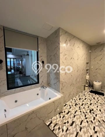 Hunian Mewah LB 1200m2 Siap Huni Desain Elegan di Bintaro, Jakarta Selatan Hunian Mewah LB 1200m2 Siap Huni Desain Elegan di Bintaro, Jakarta Selatan