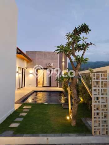 Dijual Rumah Luas Elegan Dengan View Eksklusif di Lovina, Buleleng Dijual Rumah Luas Elegan Dengan View Eksklusif di Lovina, Buleleng