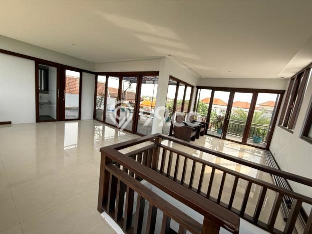 Rumah sewa siap pakai 4 Kamar Tidur di Canggu, Badung Rumah sewa siap pakai 4 Kamar Tidur di Canggu, Badung
