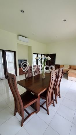 HUNIAN IMPIAN! Rumah di Denpasar Selatan, 2 KM, Free Macet, LT 500m2m² Bangunan 128m2m² HUNIAN IMPIAN! Rumah di Denpasar Selatan, 2 KM, Free Macet, LT 500m2m² Bangunan 128m2m²