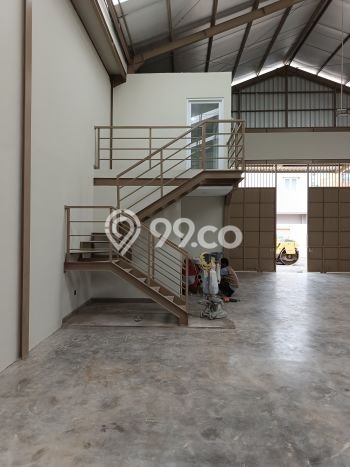 Gudang Disewa di Denpasar dengan LB 750m2 Area Komersial Ramai Gudang Disewa di Denpasar dengan LB 750m2 Area Komersial Ramai