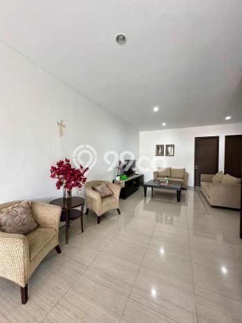 Ready to Use! Luxury House LT 184m2 Desain Elegan di Pantai Indah Kapuk Ready to Use! Luxury House LT 184m2 Desain Elegan di Pantai Indah Kapuk