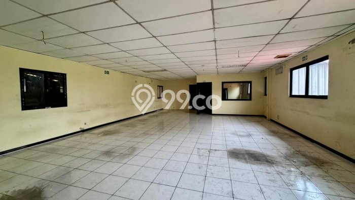 Gudang Bagus Dijual LB 2205m2 Lokasi Strategis Bekasi Area Cocok untuk Bisnis Gudang Bagus Dijual LB 2205m2 Lokasi Strategis Bekasi Area Cocok untuk Bisnis
