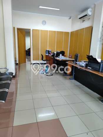 Kantor di , Luas 1122m2m², Area Komersial, Dekat Denpasar, Denpasar Kantor di , Luas 1122m2m², Area Komersial, Dekat Denpasar, Denpasar