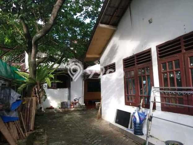 Rumah Elit Modern Tanpa Renovasi di Joglo Jakarta Barat Rumah Elit Modern Tanpa Renovasi di Joglo Jakarta Barat