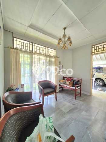 For Sale! Luxury House LT 168m2 Desain Modern di Pondok Pucung For Sale! Luxury House LT 168m2 Desain Modern di Pondok Pucung