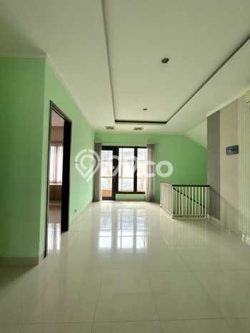 Jual Rumah Luas Elegan Dengan View Cantik di Bintaro, Tangerang Selatan Jual Rumah Luas Elegan Dengan View Cantik di Bintaro, Tangerang Selatan