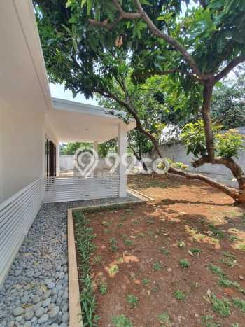 Jual Rumah Luas Elegan Dengan View Eksklusif di Bintaro, Tangerang Selatan Jual Rumah Luas Elegan Dengan View Eksklusif di Bintaro, Tangerang Selatan