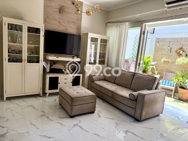 Ready to Use! Luxury House LT 120m2 Desain Modern di Sektor 9-Bintaro Ready to Use! Luxury House LT 120m2 Desain Modern di Sektor 9-Bintaro